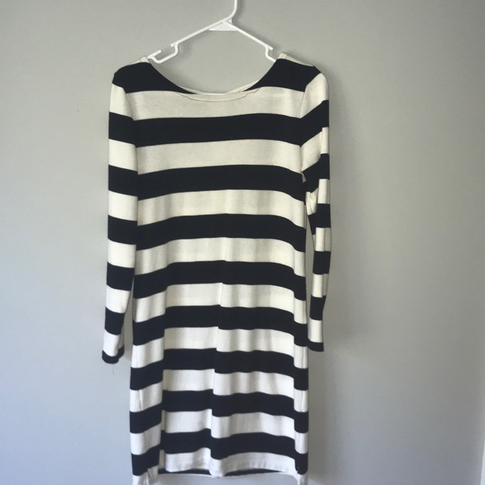 Vineyard Vines striped dress